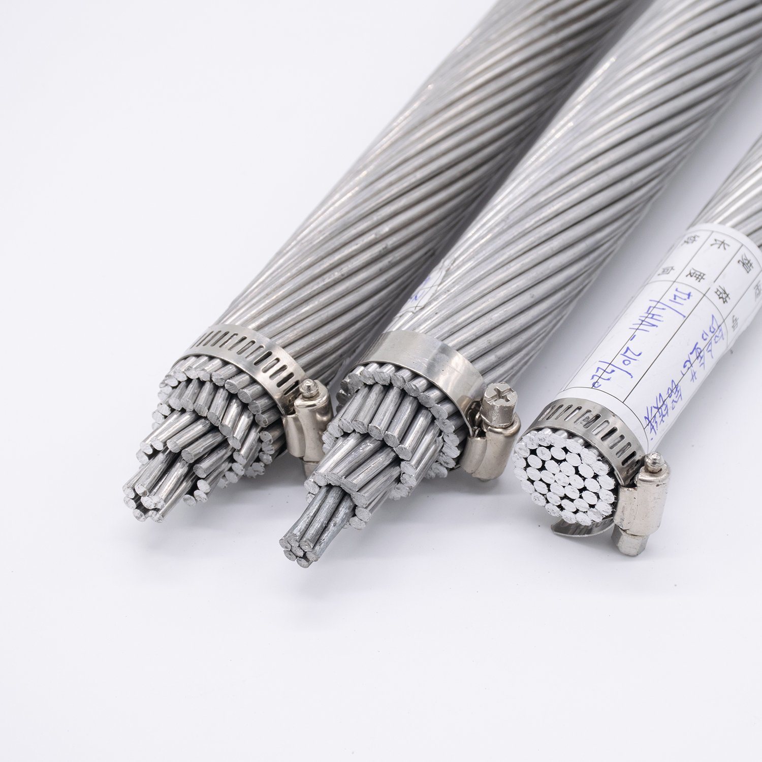 
                Настраиваемые ASTM B399 Стандартный AAAC накладных все провода из алюминиевого сплава
            