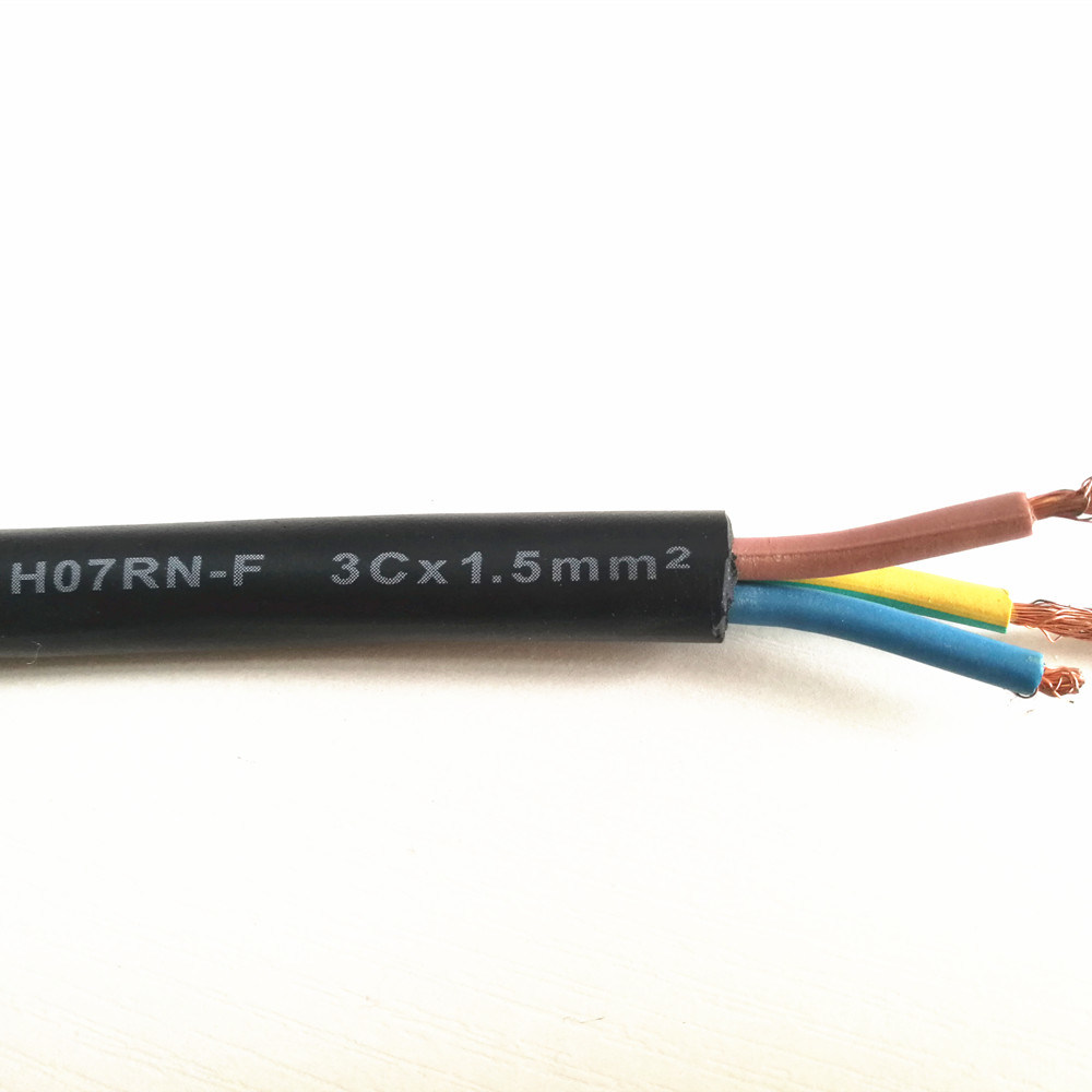 
                certificat CE VDE 3 conducteurs H07RNF EPR CPE d′isolement de la gaine de câble en caoutchouc souple
            