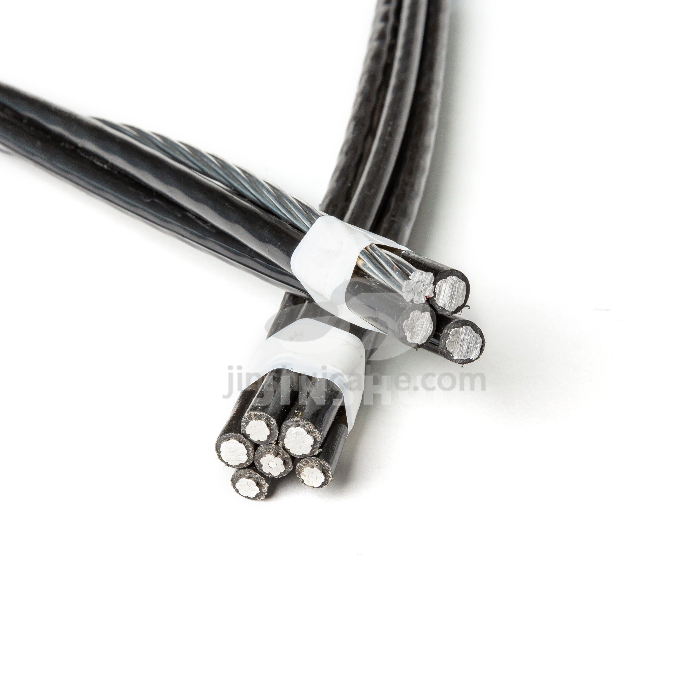 
                0,6/1kV ABC-Kabel, Aluminiumleiter, 3X50+1X54.6+1X16 mm2, Netzkabel
            
