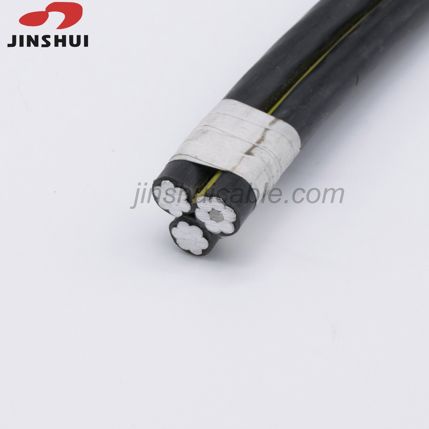 
                Aluminum Cable with Insultaion PE/XLPE
            