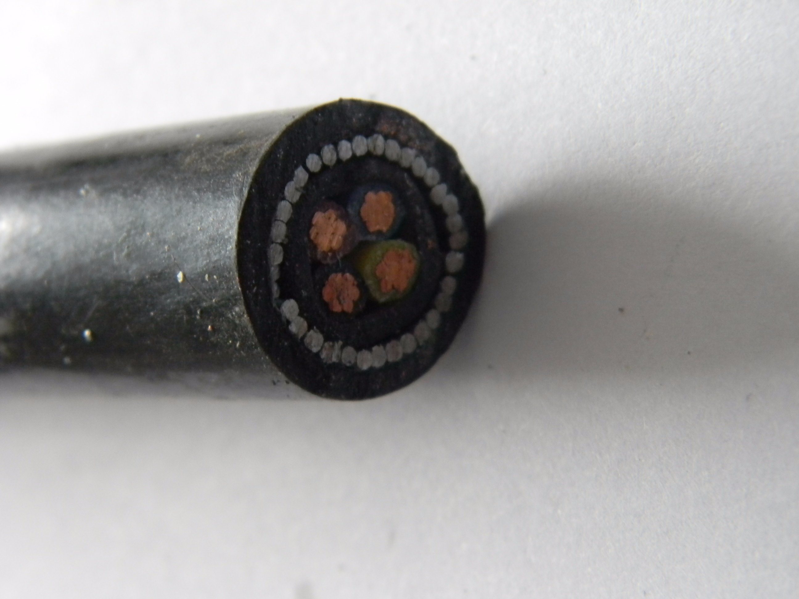 
                Nyy N2xy бронированных подземных электрический кабель питания 0.6/1кв медные доспехи из ПВХ ПВХ кабеля питания
            