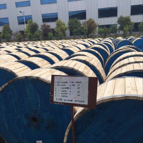 China 
                                 Hochwertiges XLPE Armored Copper Conductor Underground Power Cable mit Ce-Zertifikat                              Herstellung und Lieferant