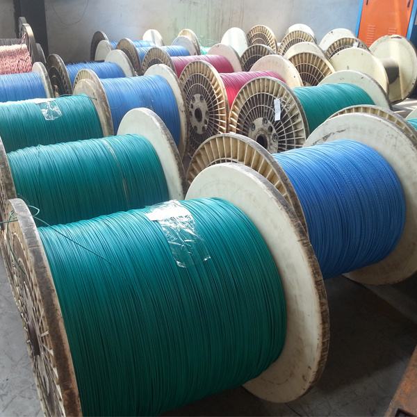 China 
                        PVC Heating Cable Outdoor Electrical Wire High Quality Waterproof
                      manufacture and supplier