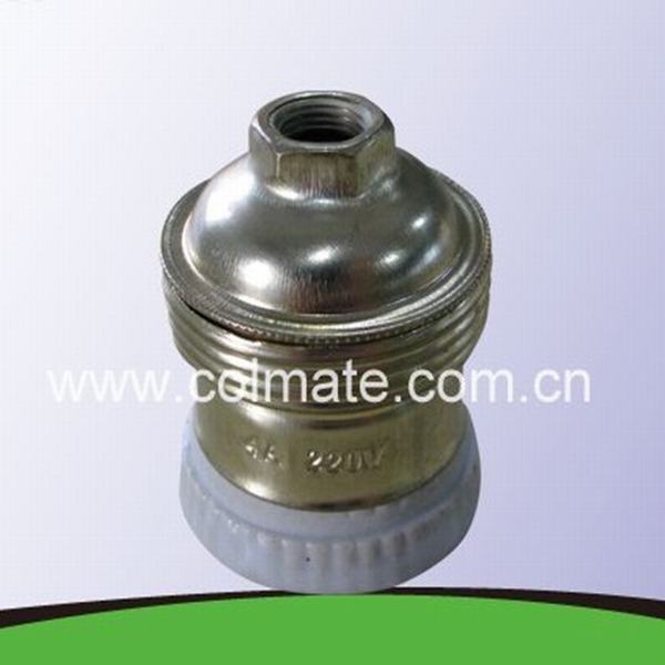 China 
                        E27 Metal Lamp Holder with Accepted CE Certificate
                      manufacture and supplier