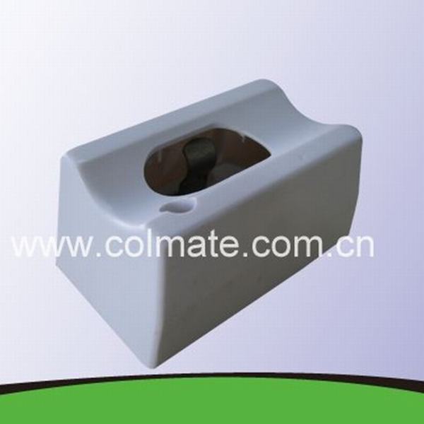 S14s Compact Fluorescent Lamp (CFL) Holder