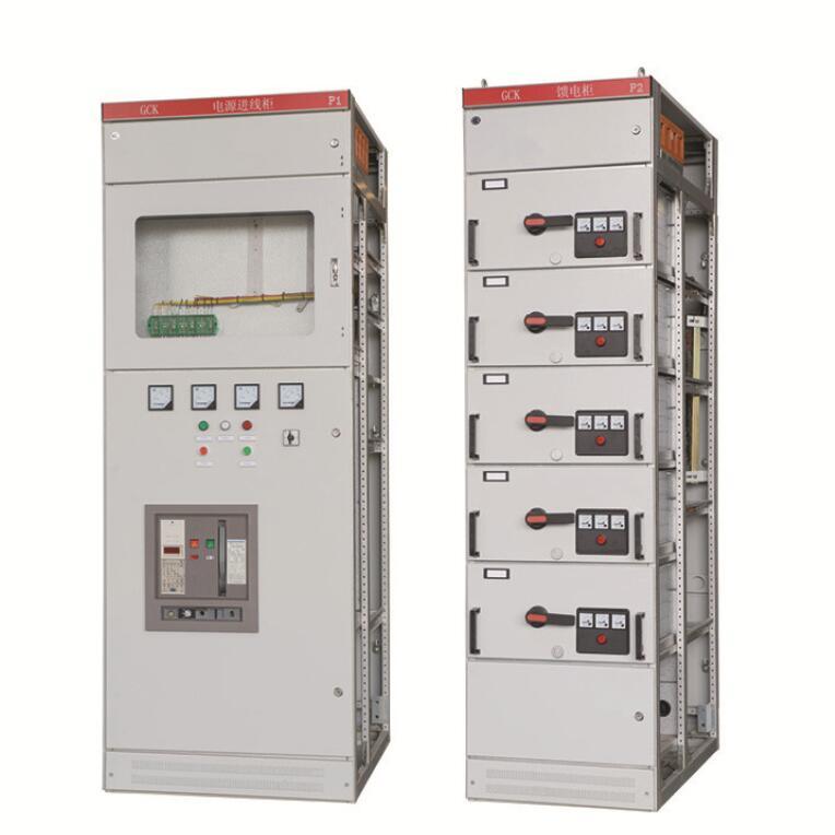 
                Controllo a bassa tensione della sala di distribuzione dell′alimentazione GCK 380 V 660 V 630 a 3150 A. Armadio switch di sistema
            