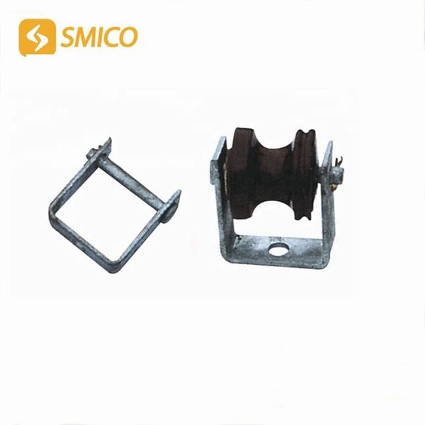 China 
                                 D Soporte de hierro galvanizado en caliente de acero templado de la línea de polos eléctricos accesorios                              fabricante y proveedor