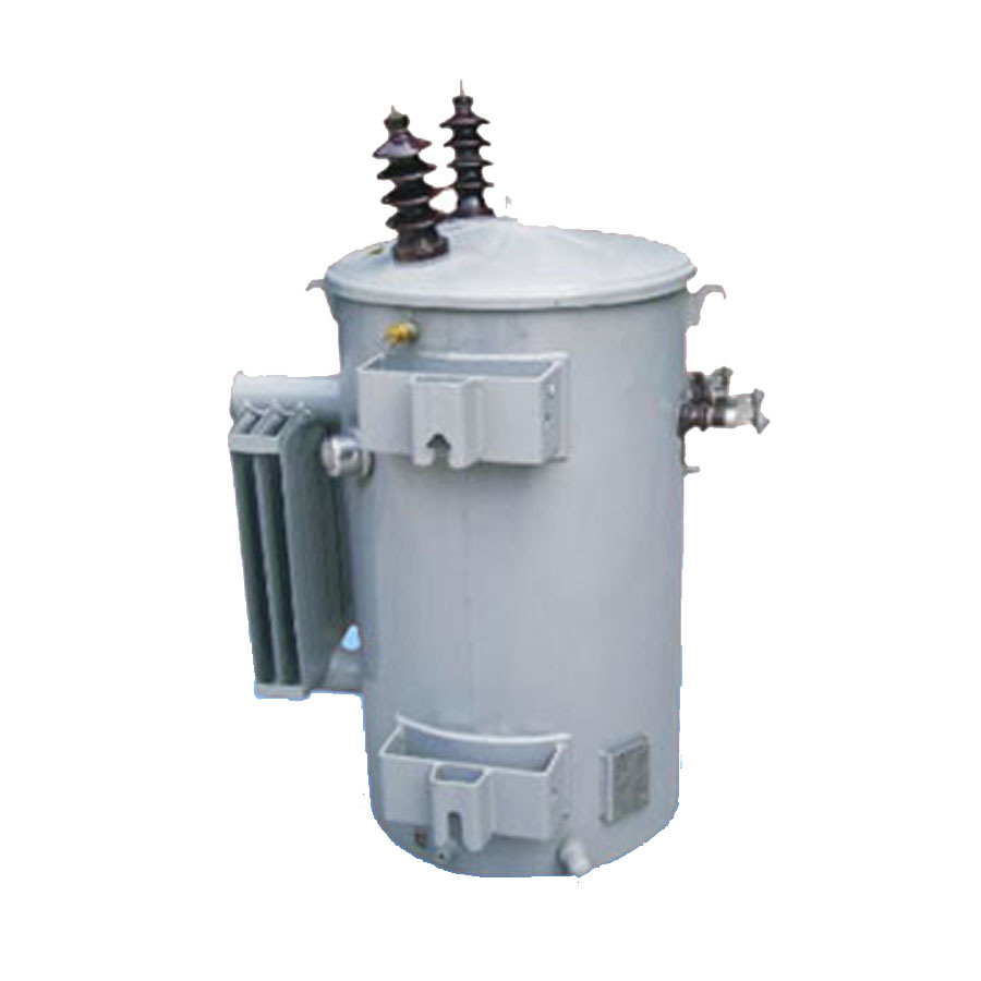 
                Transformador de distribuição montado num poste monofásico de 50 kVA, 11 kv/6,6 kv
            