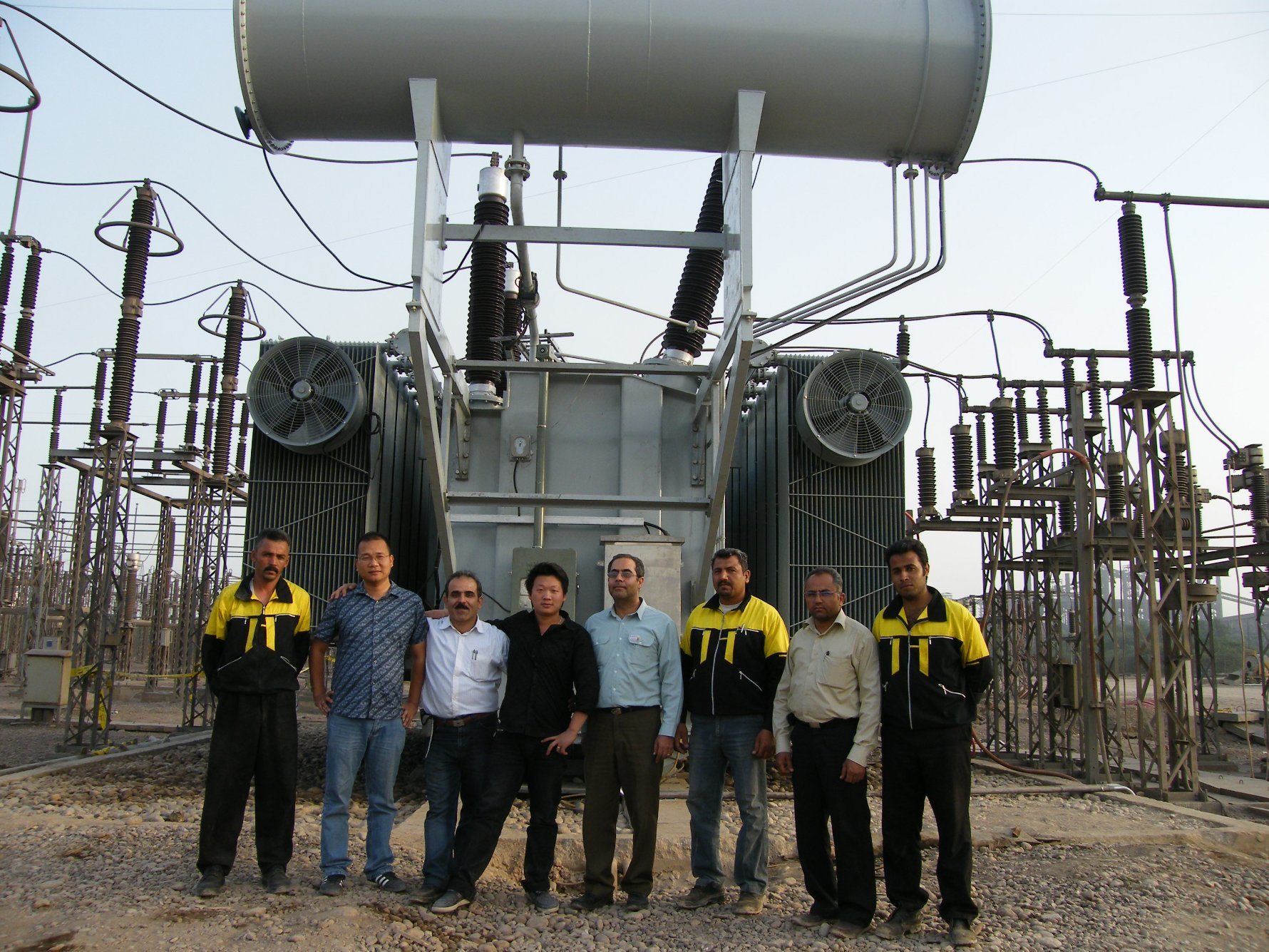 Cina 
                DFP-20000kVA 230kv 10,5 kv trasformatore 20mva 10.5/220kv olio monofase immerso Trasformatore
              produzione e fornitore