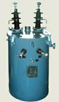 Single Phase Fully Sealed Transformer Pole Mounted Step Down Oil Transformer Self Protection Type