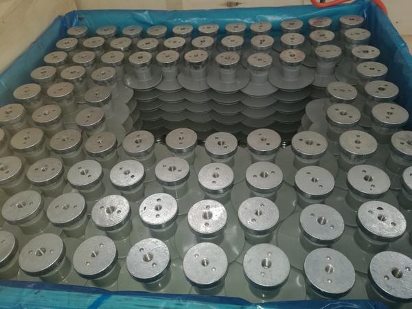 China 
                                 IEC-Norm 22kV Power Transmission Post Typ Composite / Polymer Isolator                              Herstellung und Lieferant