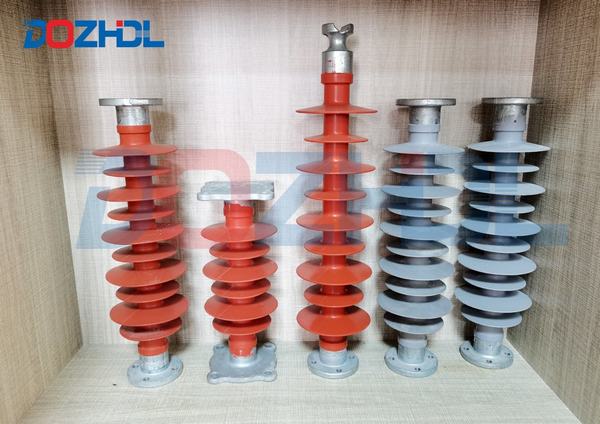 China 
                                 11Kv, 33kv Linha Composto Post isolador de borracha de silicone                              fabricação e fornecedor