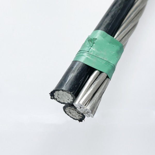 
                Instalación de cable ABC aéreo incluido para línea de transmisión eléctrica con Especificación
            