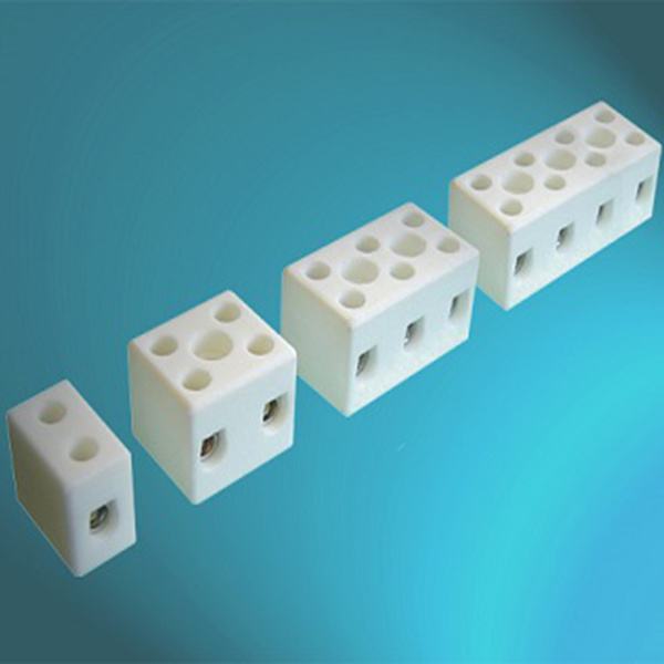 China 
                        Ceramic porcelain Terminal Block Connectors with High Temperature
                      manufacture and supplier