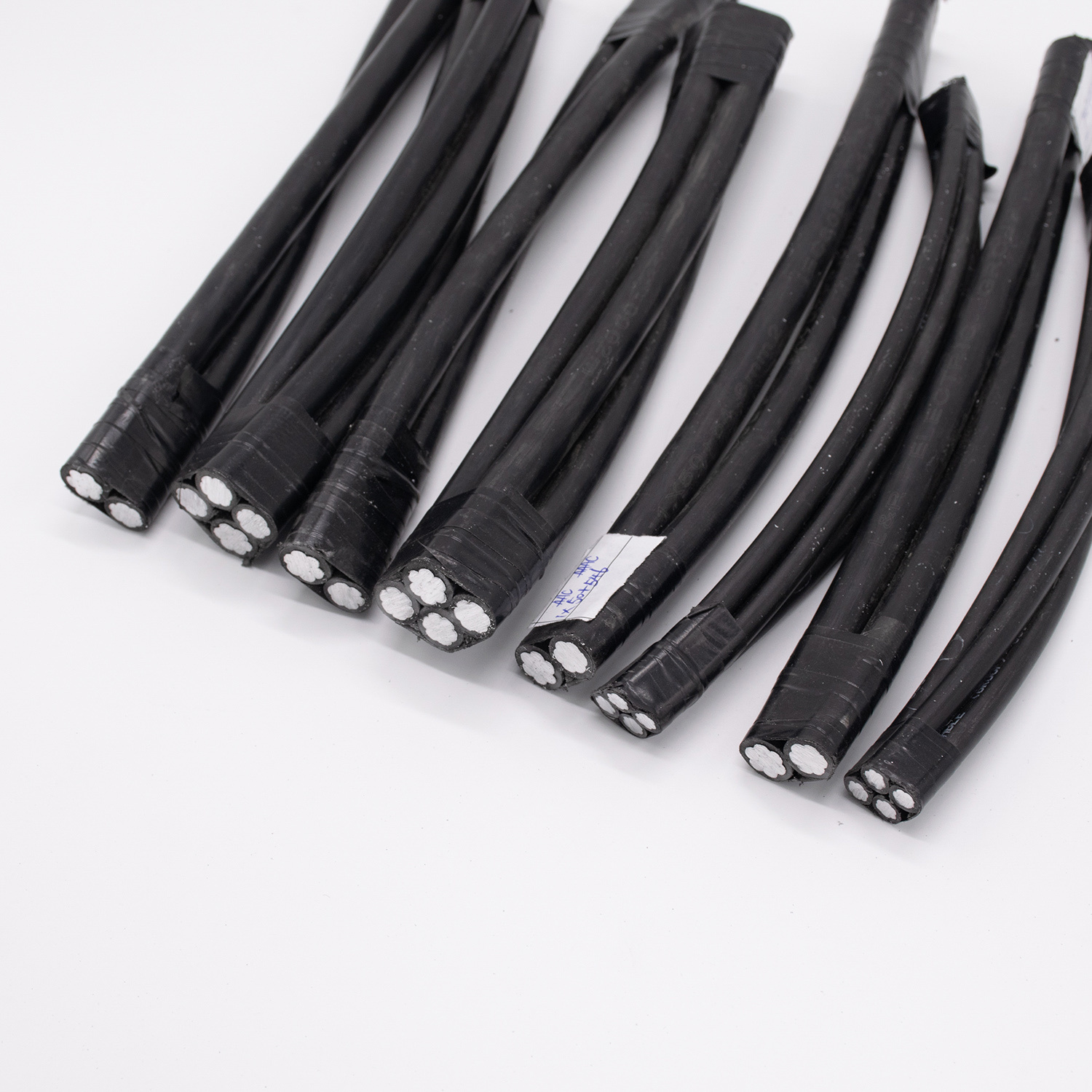 
                1*10+10 IEC Стандарт высокого качества антен кабель ABC Новый продукт
            