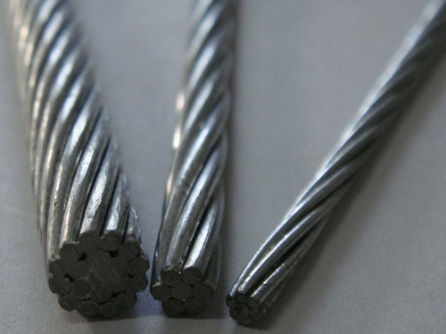 Cina 
                Filo metallico in acciaio zincato standard ASTM A475 3/8′ ′
              produzione e fornitore