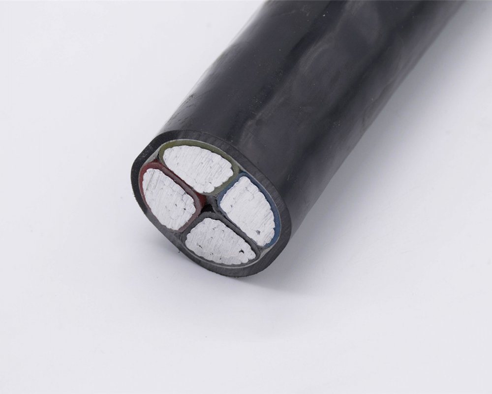 
                Noyau en aluminium/cuivre avec isolation XLPE Câble d′alimentation basse tension souterrain
            
