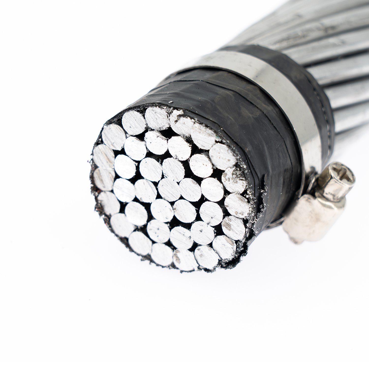 
                DIN Standard 7/3mm AAAC cable multifilar conductor de aleación de aluminio
            