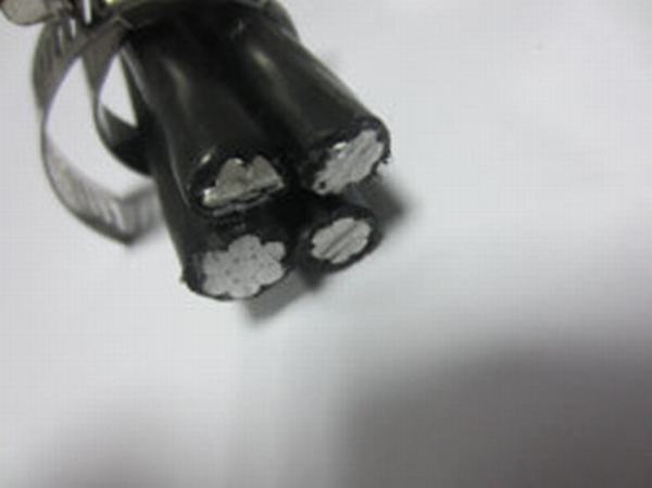 Китай 
                                 Низкое напряжение короткого замыкания XLPE алюминиевого провода антенны в комплекте кабель ABC                              производитель и поставщик