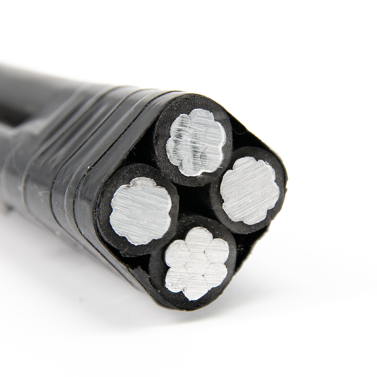 China 
                Cable eléctrico multifilar conductor de aluminio cable ABC aislado XLPE
              fabricante y proveedor