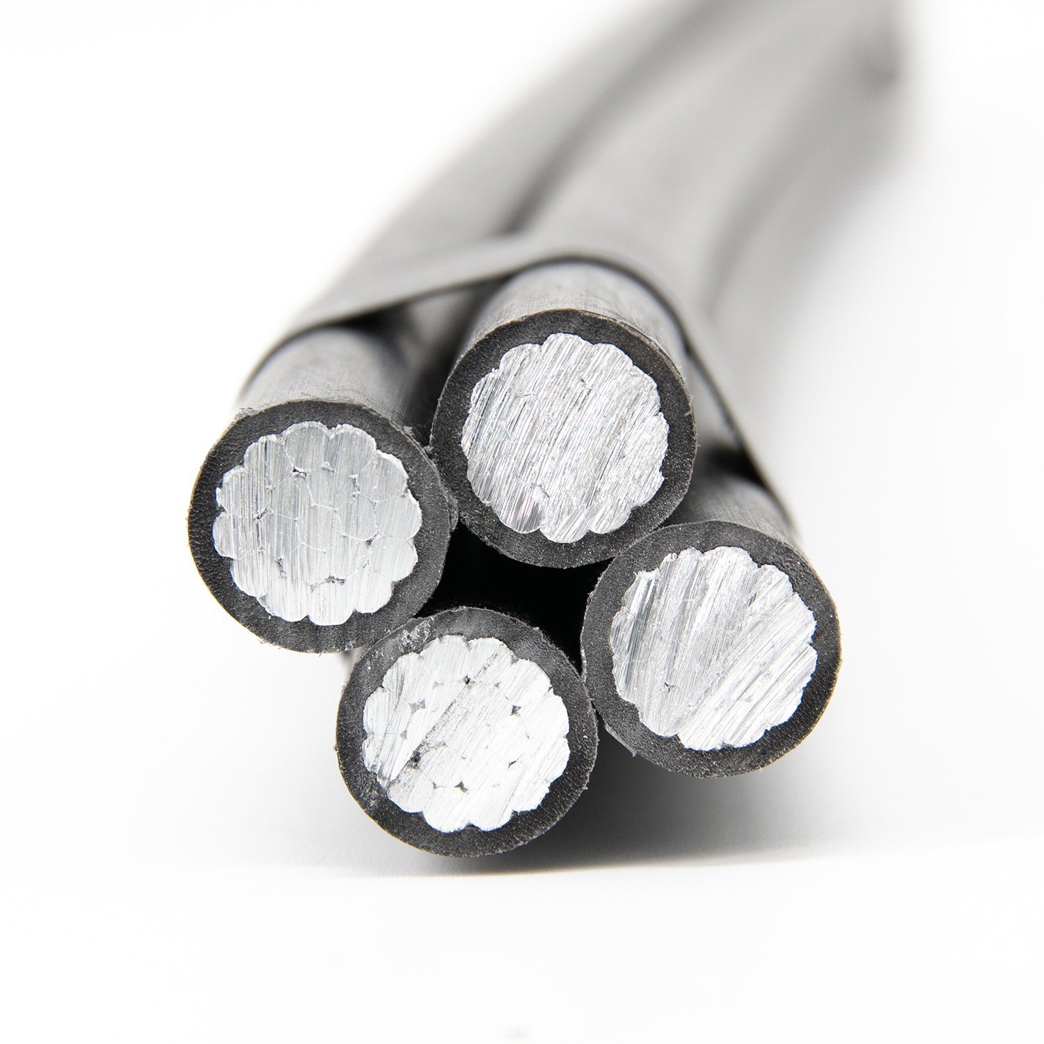 China 
                XLPE/PVC/PE Insulated 4X95mm2 Aluminum Conductor Aerial Bundled Cable ABC Cable
              manufacture and supplier