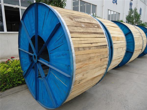 IEC60502-2 XLPE Insualted Armoured Underground 6.35/11kv Copper Cable 3X300mm2