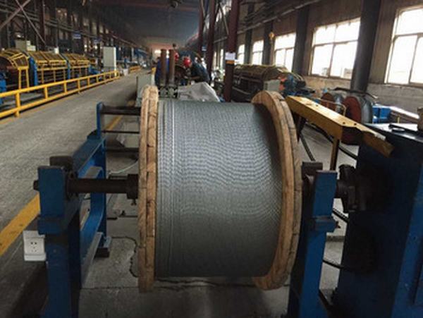 Chine 
                                 Rester sur le fil Guy fil Fil en acier galvanisé Ehs Gi 7/10                              fabrication et fournisseur