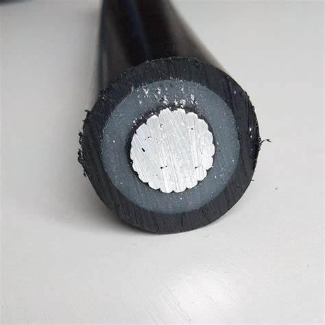 China 
                ACSR/AAAC/AAC ANSI/ICEA S-121 25 kV 3-Layer 4/0AWG Tree Wire Cable
              Herstellung und Lieferant