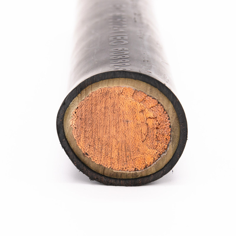 China 
                Máquina cable de cobre IEC60245 50mm2 funda de caucho EPR 95mm2 flexible Cable de soldadura
              fabricante y proveedor