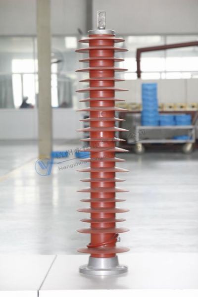 China 
                                 grauer roter Stromstoss-Überspannungsableiter des Plastik-132kv                              Herstellung und Lieferant