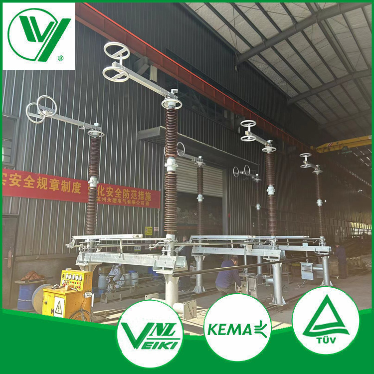 Китай 
                245kv Центр Berak двухколонный фарфоровый изолятор разъединитель
              производитель и поставщик