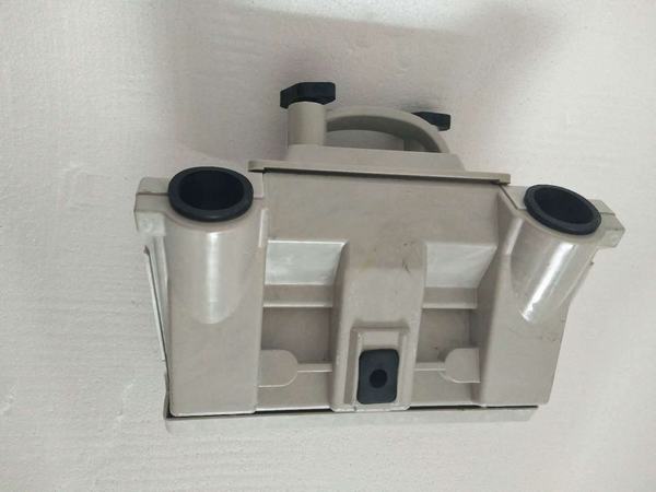 China 
                        J Type Fuses Holder Base, J Services Cutout Fuse Box House Holder Base
                      manufacture and supplier