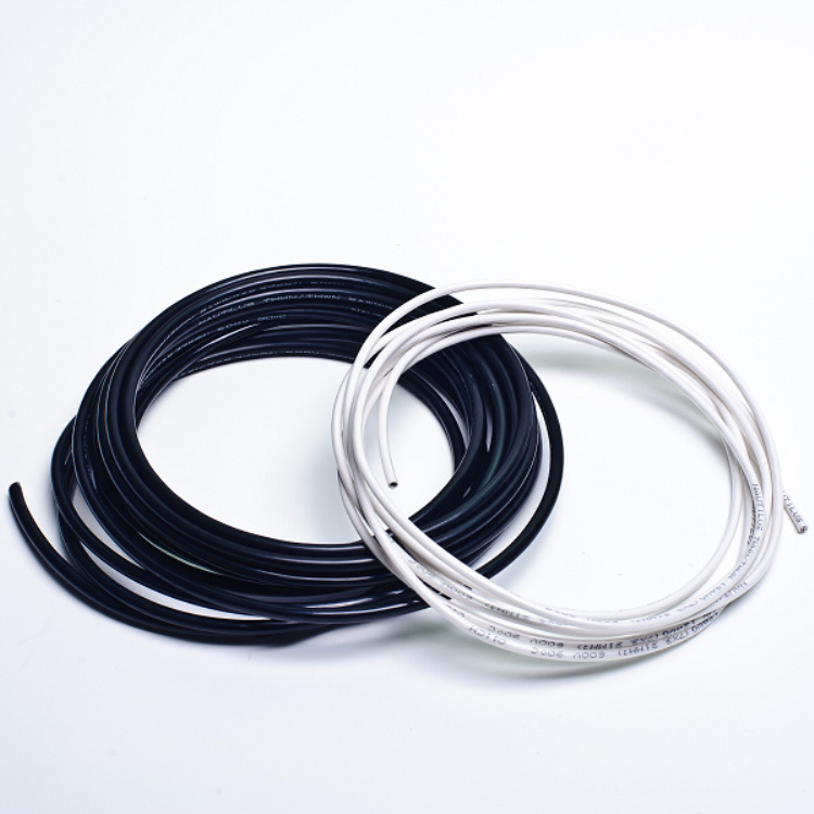 
                2,5 ПВХ изоляцией с одним ядром электрический кабель провод
            