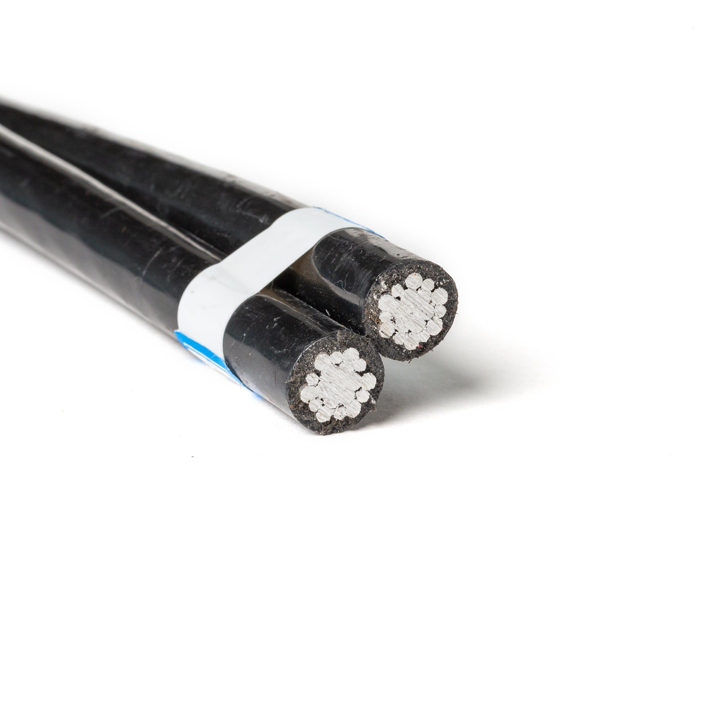 China 
                ACSR/AAAC Conductor Overhead XLPE/PE Insulation Duplex Service Drop Cable
              manufacture and supplier