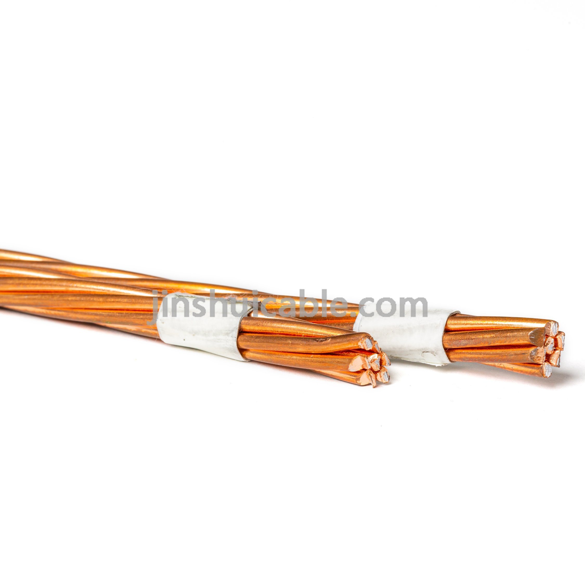 
                ACSR-Kabel mit Aluminium-beschichtetem Stahlkern und Aluminiumlitze
            
