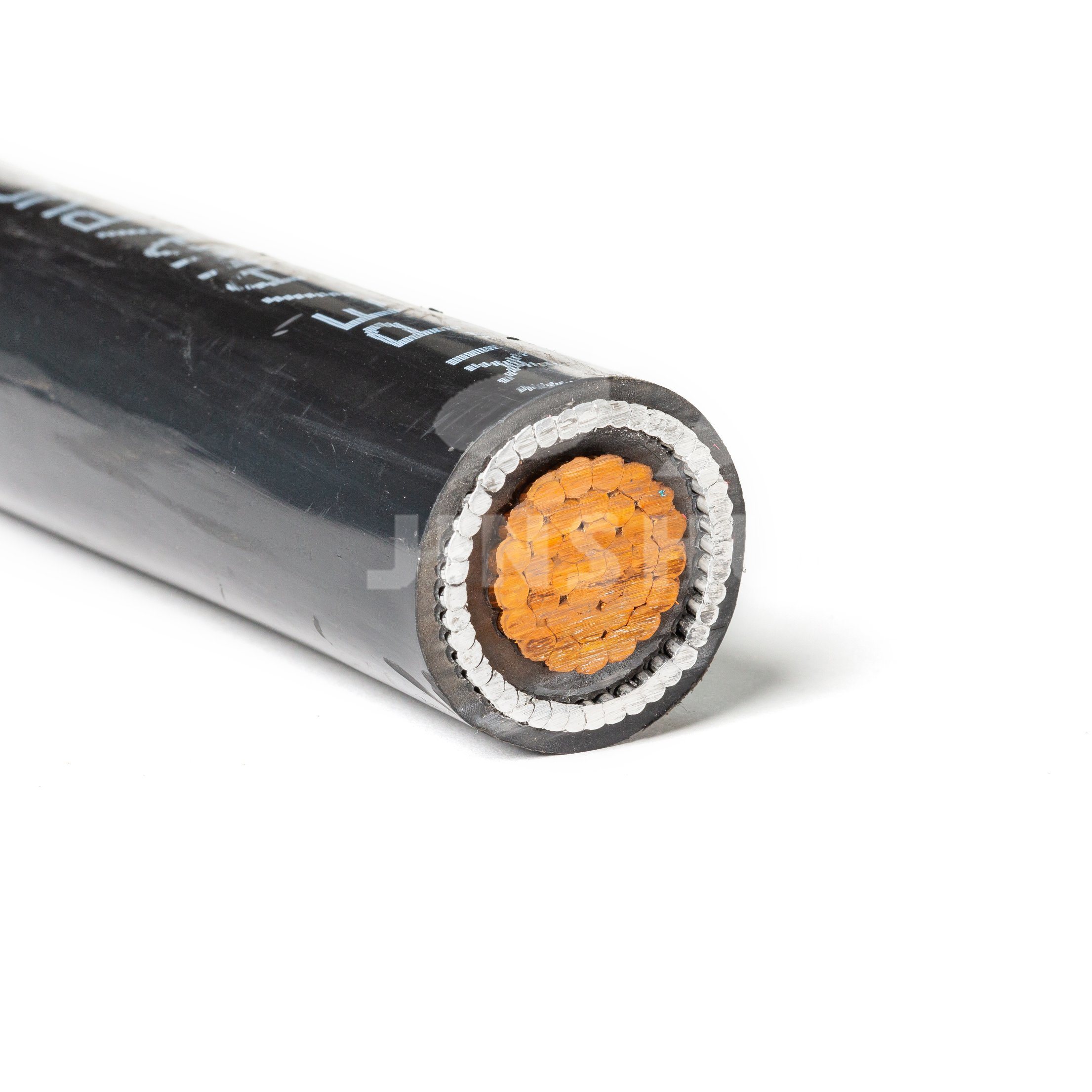 
                Gaine en aluminium isolée XLPE à conducteur en cuivre basse tension gaine en PVC Câble d′alimentation
            