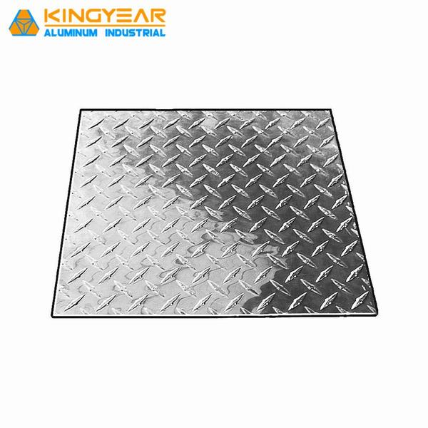
                                 Piatto Checkered dello strato di alluminio dell'impronta A1050 1060 H24                            