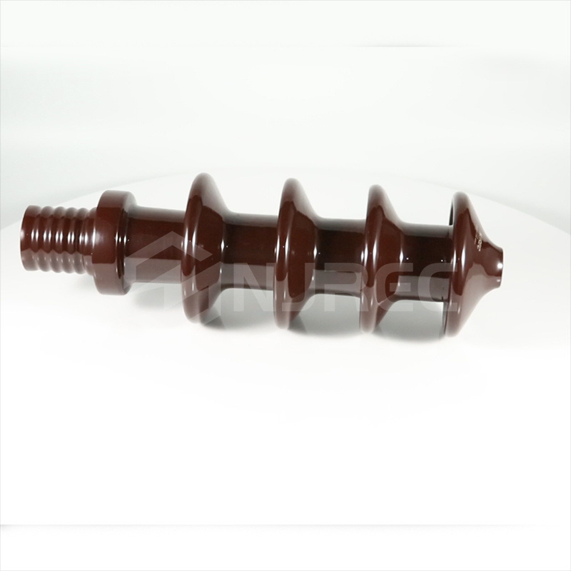 China 
                1KV 3150A Bushing Insulator for transformer DIN42530
              manufacture and supplier