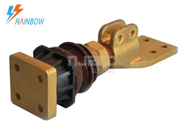 China 
                        DIN 42539 3kV/4500A Porcelain Bushing with Brass Flag
                      manufacture and supplier