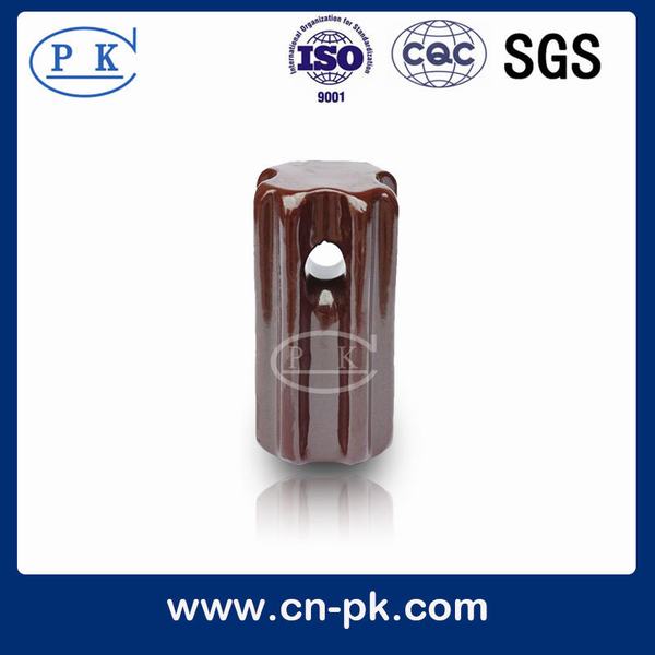 Cina 
                                 Isolante di ceramica per la riga di trasmissione ad alta tensione isolante della porcellana di sforzo di serie dell'ANSI 54-4                              produzione e fornitore