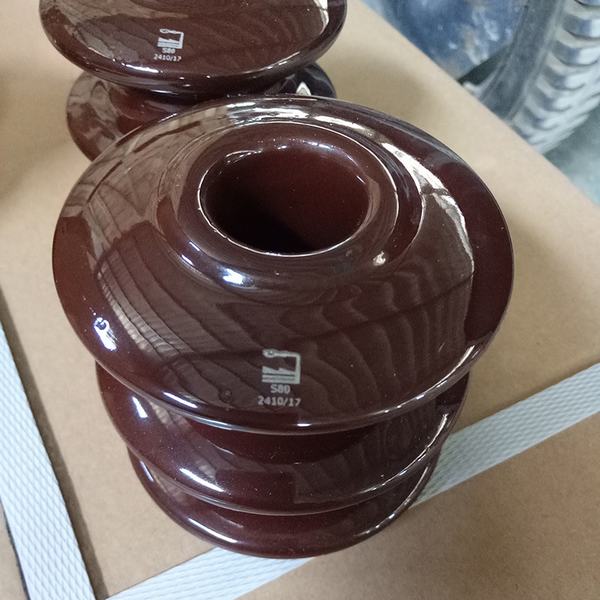 Porcelain Tension Shackle Insulator IEC SA Standard