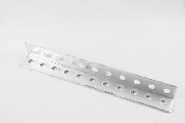 China 
                        Hot DIP Galvanized 15holes Crossarm, Intermediate Crossarm, Angle Iron
                      manufacture and supplier