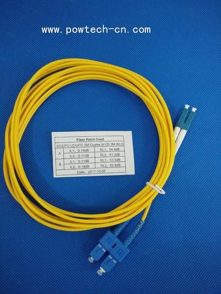 
                                 Patch cord in fibra ottica duplex tipo SC/LC, lunghezza 3 m.                            