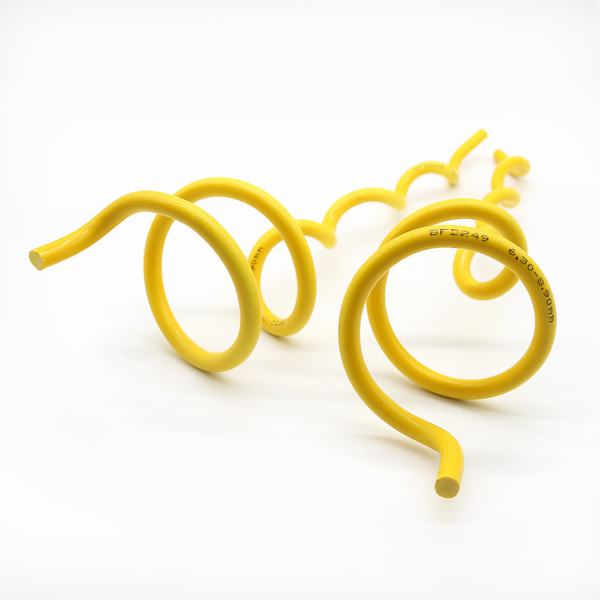 China 
                                 Espiral de PVC amarelo Swan Desviador de Voo                              fabricação e fornecedor