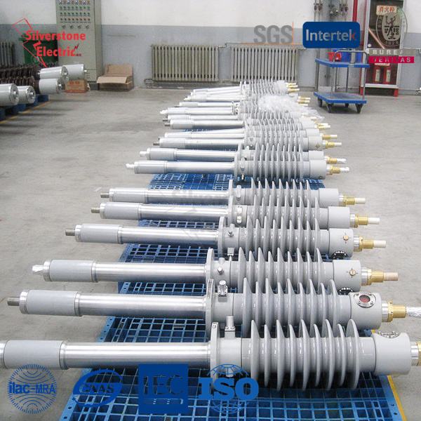 China 
                        High Voltage Porcelain Bushing Insulator for Transformer
                      manufacture and supplier