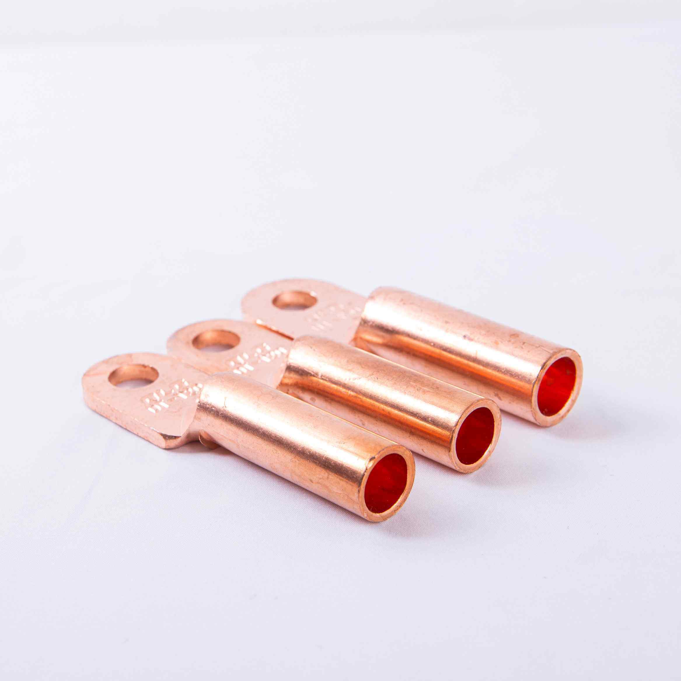 China 
                Componentes electrónicos do terminal de cabo de cobre para pickling DT
              fabricação e fornecedor