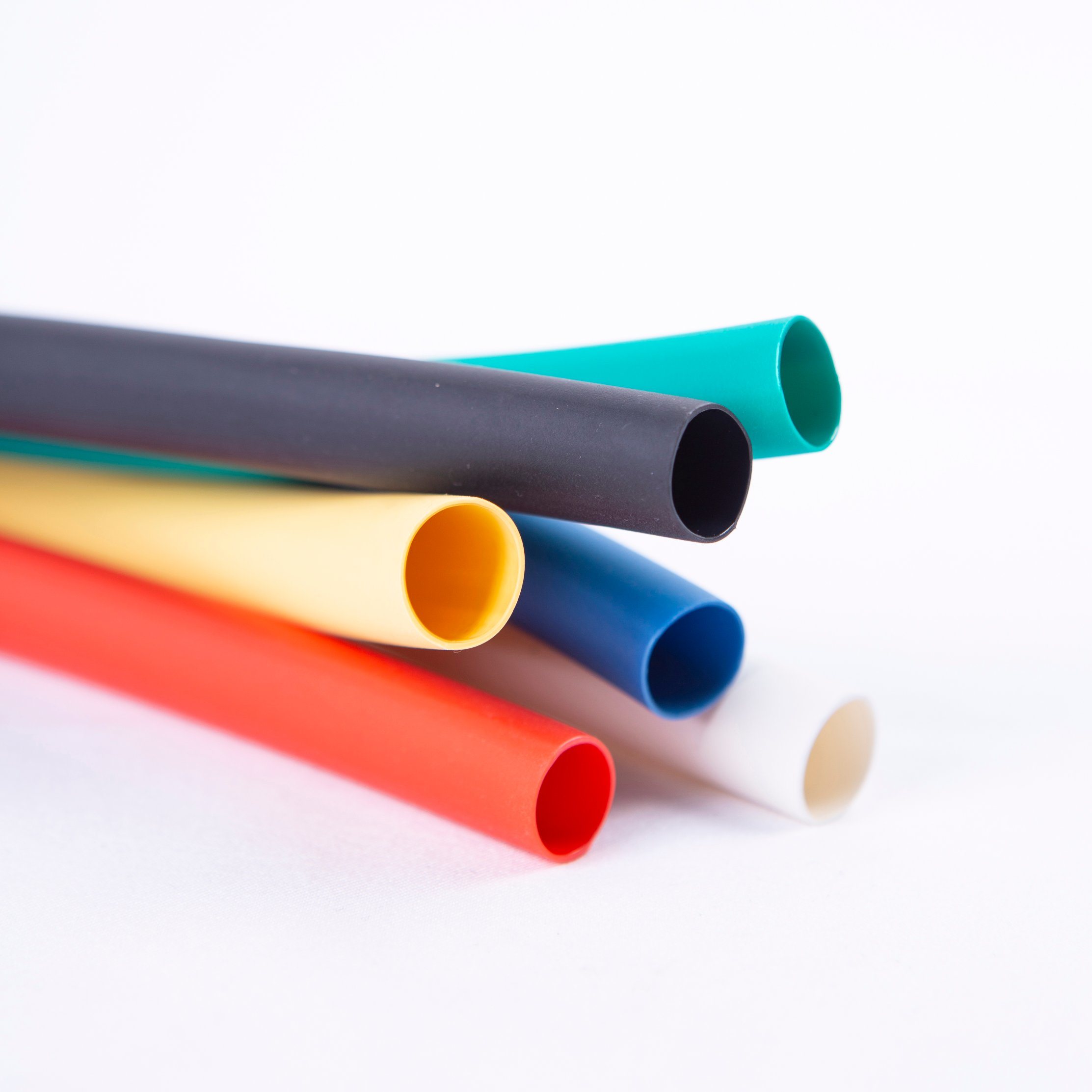 China 
                Hot Sale Dual Wall 3: 1 Heat Shrink Tube Cable Sleeves Tubing in Colors
              manufacture and supplier