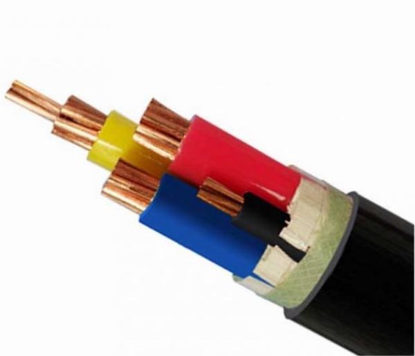 Chine 
                                 BS7870 standard à 4 coeurs isolés en polyéthylène réticulé pour réseau de distribution par câble de puissance                              fabrication et fournisseur