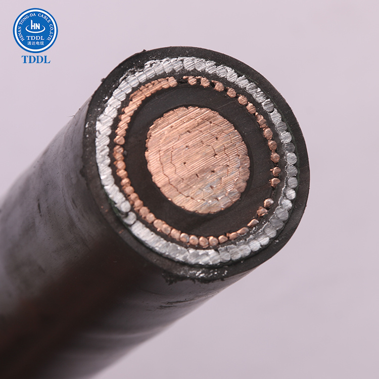 
                Cable de alimentación de conductor de cobre de media tensión de 1 núcleos
            