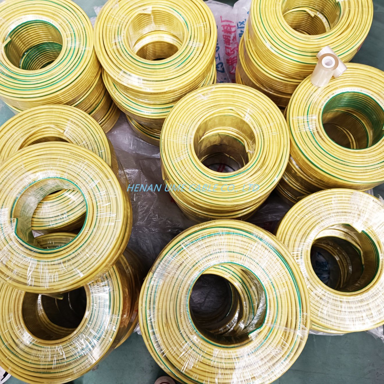 China 
                La armonización de conectar el cable eléctrico conductor simple cable flexible de PVC de 35mm2 de 50mm2 de 95mm2 H eléctrico07V-K H05V Cable-K
              fabricante y proveedor